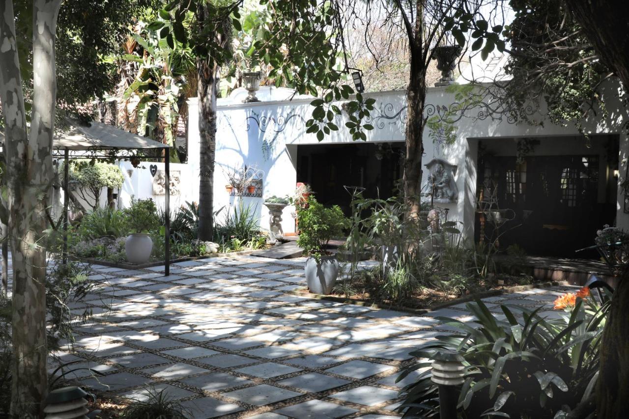 Brooklyn Guesthouses Pretoria-Noord Eksteriør bilde